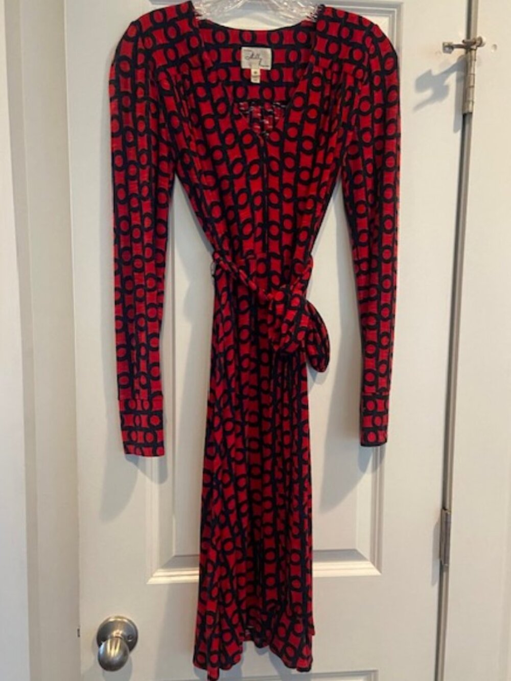 Milly Navy and Red Geo Print Midi Jersey Dress with Tie Belt in Size P (XS)